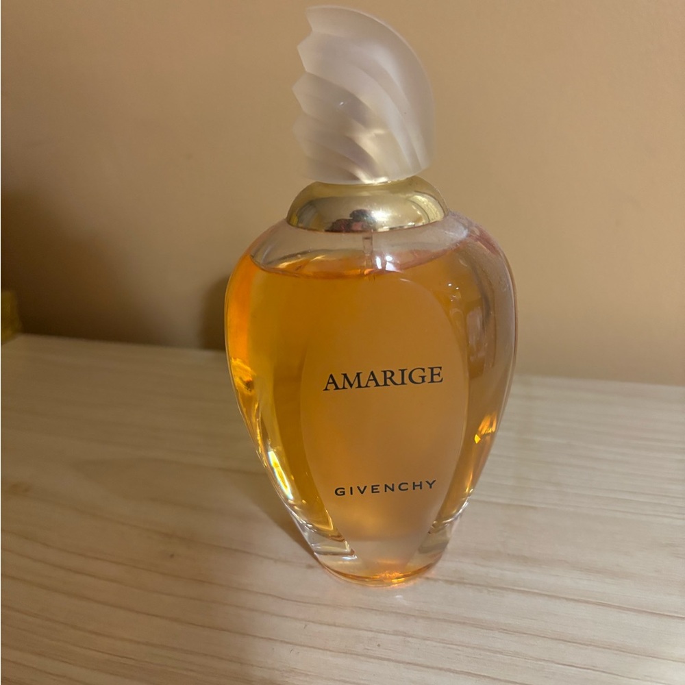 Givenchy Amarige Perfume